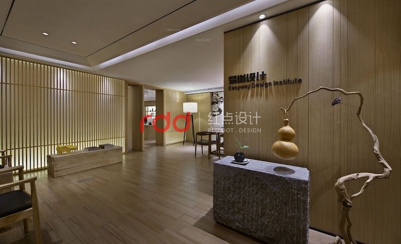 辦公室設計以公司規模定風格.jpg