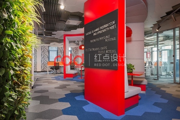 讓人想住在公司的辦公室裝修設計風格-4.jpg